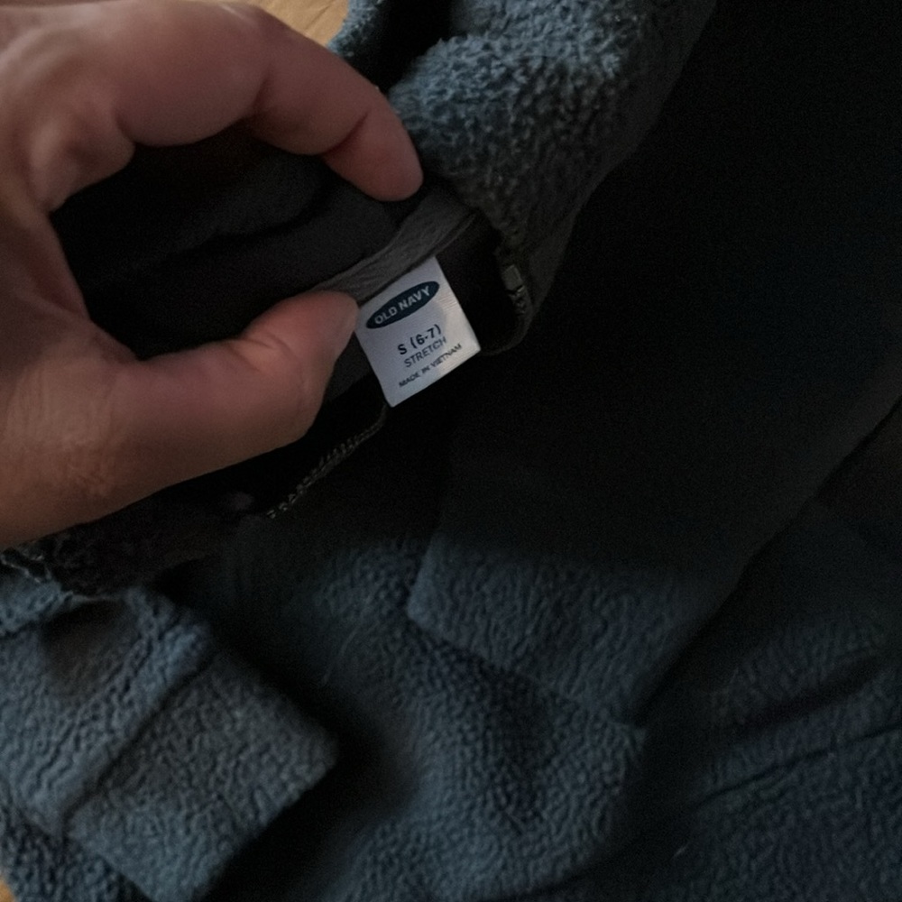 Old Navy fleece quarter zip hoodie perfect condition size is S 6/7 fit us 5/6. - Picture 2 of 4